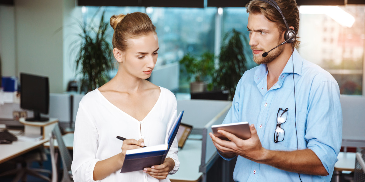 A Complete Guide to Effective Customer Service Training